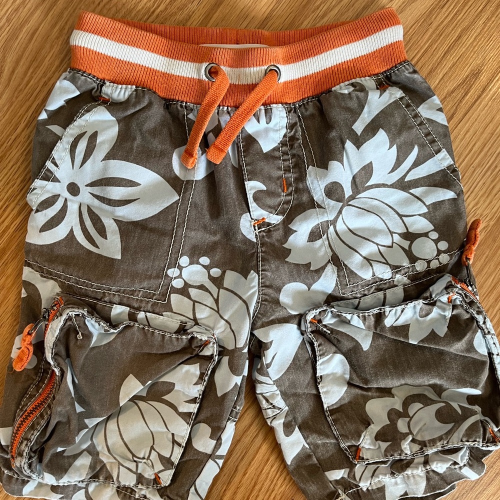 Mini Boden shorts